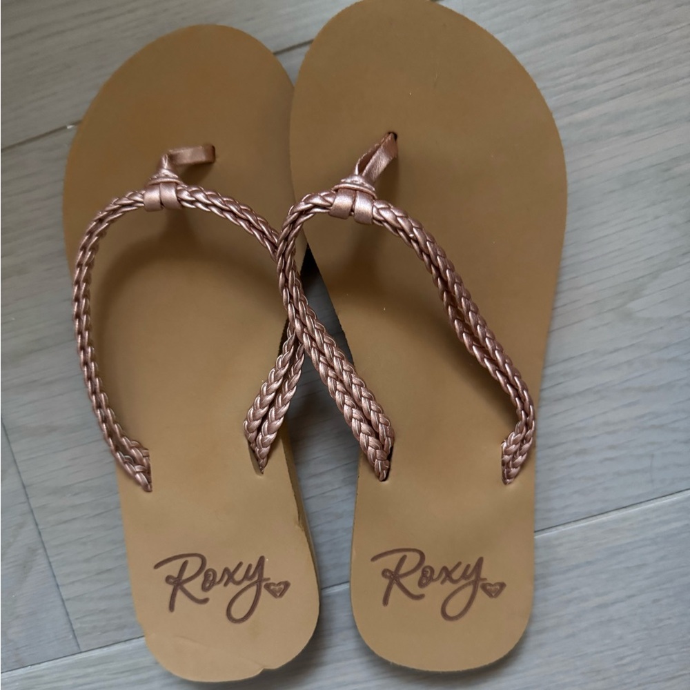 New Roxy girls sandals